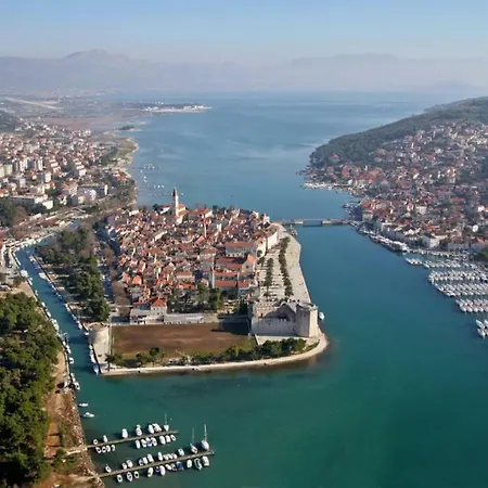 In Okrug Gornji With Terrace, Air Condition, Wifi, Washing Machine Appartamento *